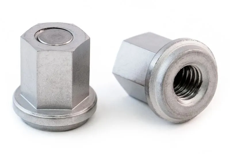 Stud Nuts, Universal