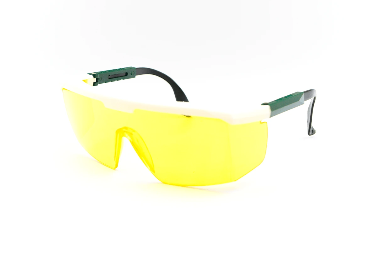 FJC 4958 UV Safety Glasses