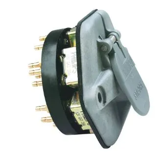 7-Way Socketbreaker with 28 Pin Rear