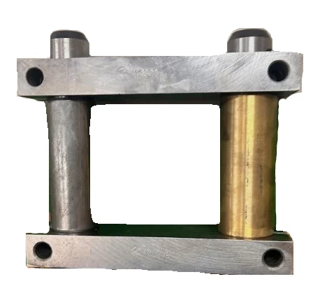 Automann MFL4668 Shackle Kit For Freightliners Replaces Dayton 330219 New