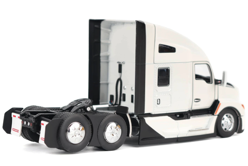 1:50 Kenworth T680 Next-Gen 76in-High-Roof Sleeper-Cab Tandem Tractor (Pearl White Diamond) - 71119