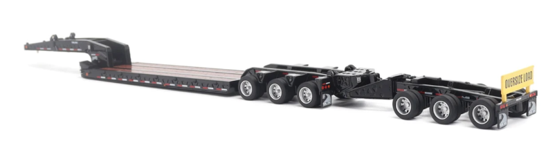 1:64 Trail King TK170 Hydraulic Detachable Gooseneck Lowboy Trailer with Jeep &amp; Booster - 71165