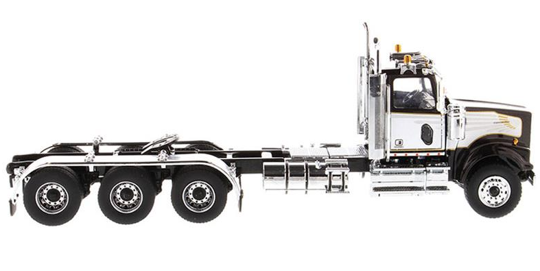 1:50 Western Star 4900 SF Day Cab Tridem Black with White Accents Tractor - Detroit Diesel Engine Cab - 71066