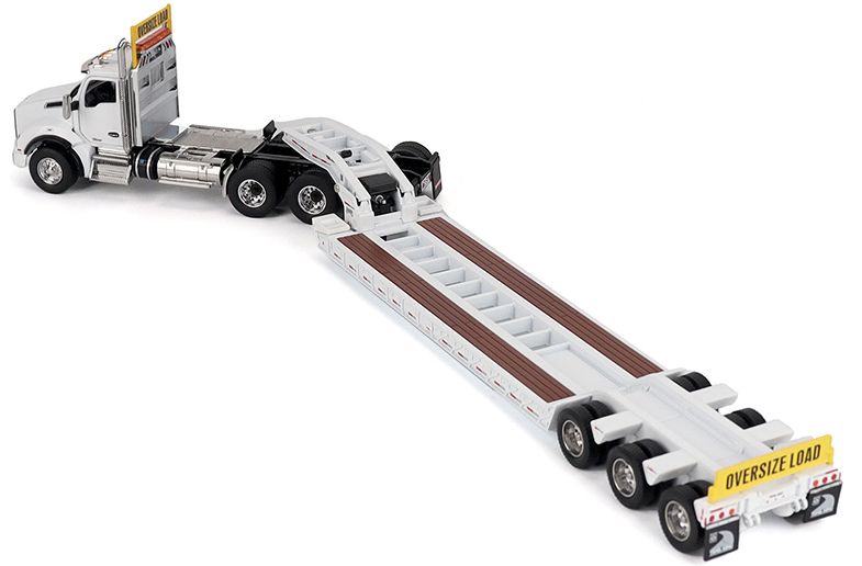 1:50 Kenworth T880 SBFA Daycab Tridem White Tractor with Trail King TK120 HDG Lowboy Trailer - 71139
