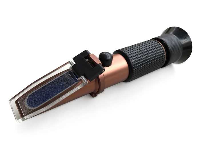 Coolant/DEF/Battery Refractometer - CEN-3R401